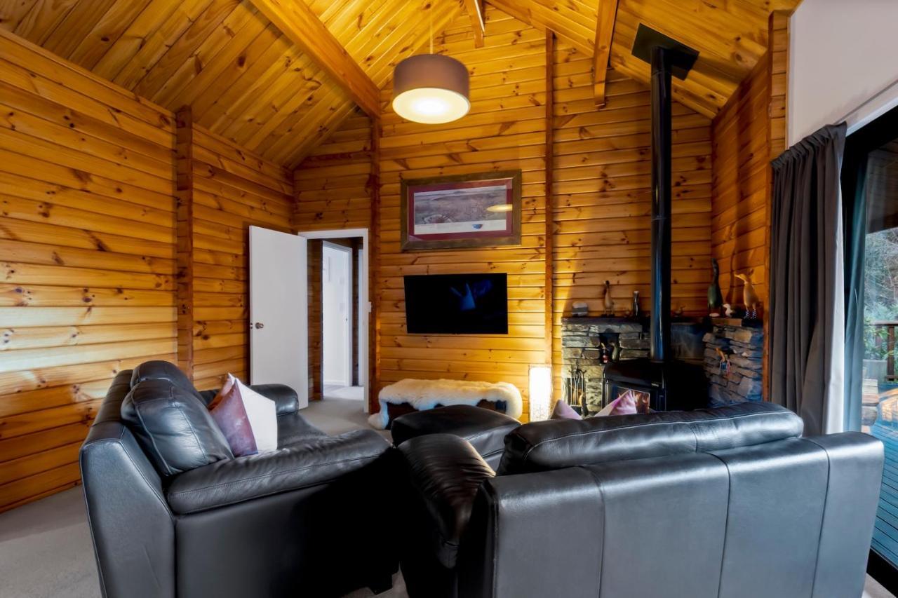 Kereru Cottage, Cosy Log Cabin, Serene Lake & Mountain Views Queenstown Exterior foto